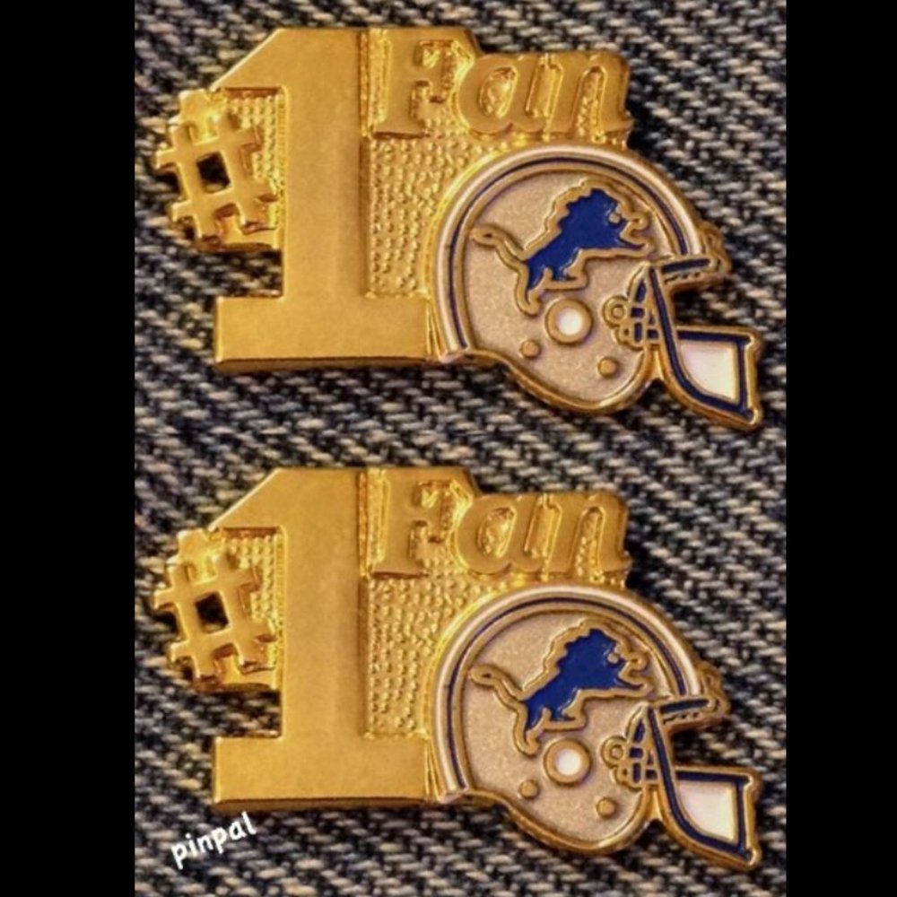 #1 Fan Lapel Pin ~ Detroit Lions ~ Lot of 2 ~ NFL ~ Football